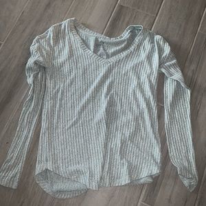 American Eagle Long Sleeve Teal V Neck